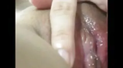الفتاة لديها ثدي ضخم ومارس الجنس بكل سرور سكس عراقي تصوير مخفي