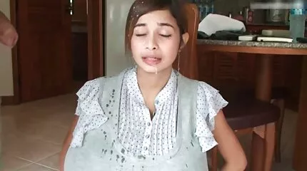 امرأة بالغة تجلس افلام سكسيه عراقيه مصريه على قضيب صغير من صديق أحد الطلاب