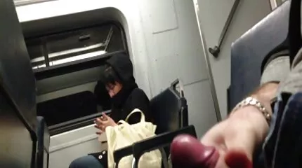 دعت ساشا روز افلام سكس عراقي وعربي سحاقيات الشباب الذين يلعقونها.