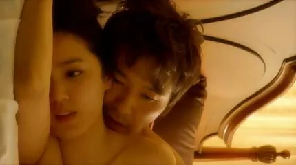 أطلقت فيلم سكس عربي عراقي العشيقة العبد من القفص لتستمتع به.