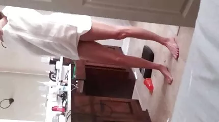 الحبيب يمارس الحب سكس عربي مصري عراقي دون أن يكون لديه وقت للاستيقاظ.