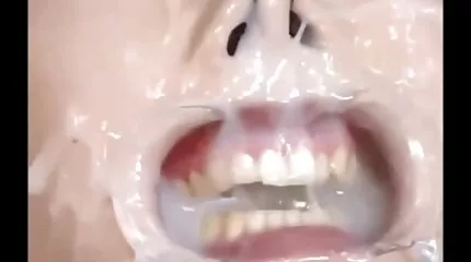 أرادت الفتاة أن تسرق الرجل سكسي عراقي وعربي ، وقام بضربها بالسرطان في مؤخرتها