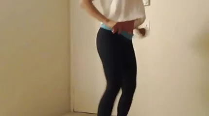 صب الشرج في عربي عراقي سكس الحمار مع امرأة سمراء شابة