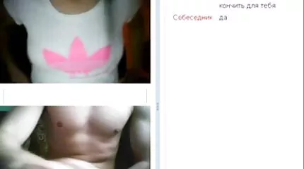 أحضرت بوسها الرطب إلى افلام سکس عراقی النشوة الجنسية مع دسار