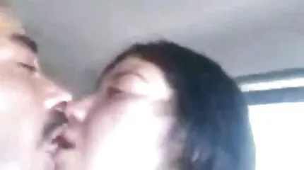 يبدو أن أبي ابنته تمارس الجنس في قضيبين سكسي عربي عيراقي من قبل السود.