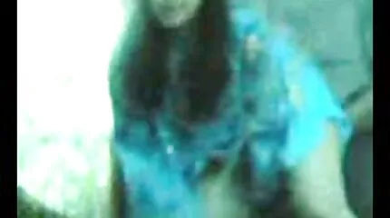 قررت سكس عراقي وعربي الشقراء ممارسة الجنس الشرجي مع رجل وتركها تنهي مؤخرتها
