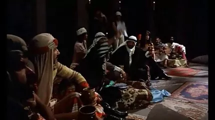 الناضجة الروسية تعلم الذكر كيف يمارس الجنس مع الإنسان سكس عراقي عربي