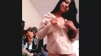 مارس الجنس مع رياضي افلام سكسيه عراقيه مصريه جميل وانتهى الأمر على بطنها