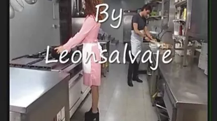 امرأة سوداء كبيرة الهزات قبالة ديك مع افلام سکس عراقی الثدي والملاعين.