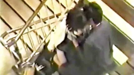 تلتقي سكسي عربي ايجات برجل أسود وثُقبت حلماتها